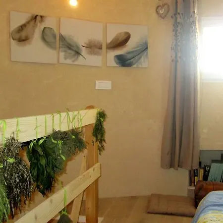 La Tour Aux Tilleuls Lorlanges