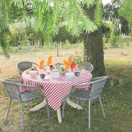 La Tour Aux Tilleuls Guest house