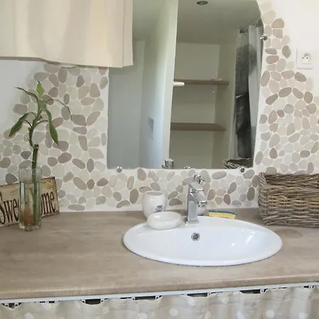 Guest house La Tour Aux Tilleuls