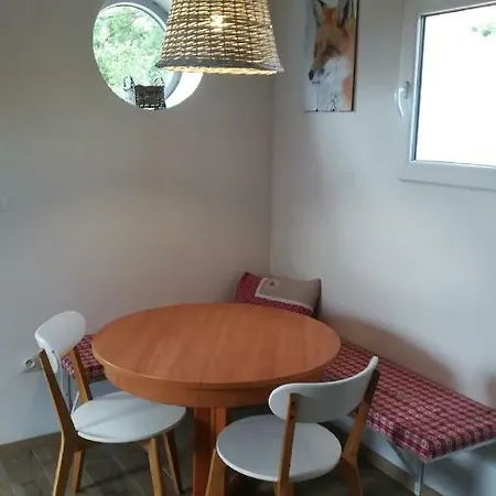 La Tour Aux Tilleuls 招待所